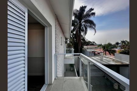 Casa à venda com 490m², 5 quartos e 3 vagasSacada Suíte 1