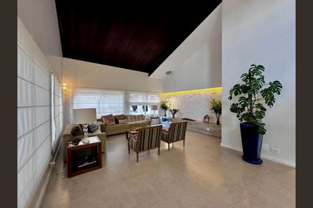 Casa à venda com 490m², 5 quartos e 3 vagasSala