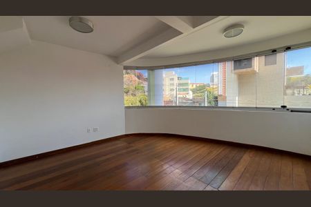 Sala de casa à venda com 5 quartos, 539m² em Santa Lúcia, Belo Horizonte