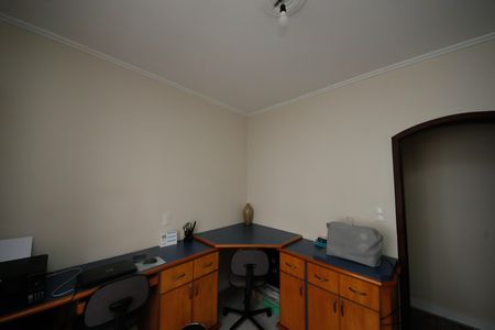 Casa à venda com 207m², 3 quartos e 2 vagasQuarto 2