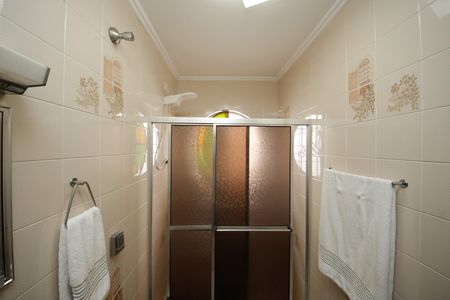 Casa à venda com 207m², 3 quartos e 2 vagasBanheiro 2