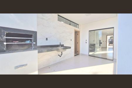 Casa à venda com 180m², 3 quartos e 2 vagas Casa à venda com 180m², 3 quartos e 2 vagasÁrea de Serviço 1