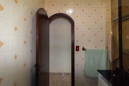 Casa à venda com 125m², 3 quartos e 2 vagas Casa à venda com 125m², 3 quartos e 2 vagasBanheiro 2