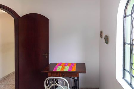 Casa à venda com 125m², 3 quartos e 2 vagas Casa à venda com 125m², 3 quartos e 2 vagasQuarto 2