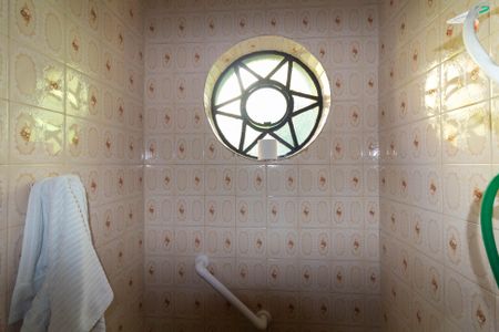 Casa à venda com 125m², 3 quartos e 2 vagas Casa à venda com 125m², 3 quartos e 2 vagasBanheiro 1