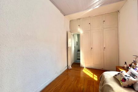 Casa à venda com 300m², 3 quartos e 2 vagasSuíte