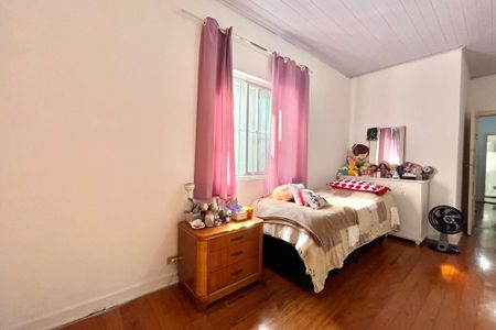 Casa à venda com 300m², 3 quartos e 2 vagasSuíte