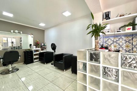 Sala de casa à venda com 3 quartos, 300m² em Vila Clementino, São Paulo