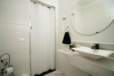 Banheiro Social de casa à venda com 3 quartos, 168m² em Vila Alianca, Guarulhos