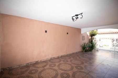 Garagem de casa à venda com 3 quartos, 168m² em Vila Alianca, Guarulhos