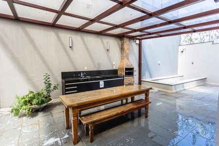 Apartamento para alugar com 70m², 2 quartos e 1 vaga Apartamento para alugar com 70m², 2 quartos e 1 vagaÁrea comum - Churrasqueira