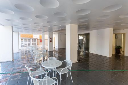 Apartamento para alugar com 70m², 2 quartos e 1 vaga Apartamento para alugar com 70m², 2 quartos e 1 vagaÁrea comum - Salão de festas