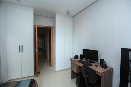 Apartamento à venda com 140m², 3 quartos e 3 vagas Apartamento à venda com 140m², 3 quartos e 3 vagasQuarto