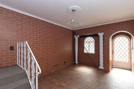 Casa para alugar com 2 quartos, 100m² em Vila Mazzei, São Paulo