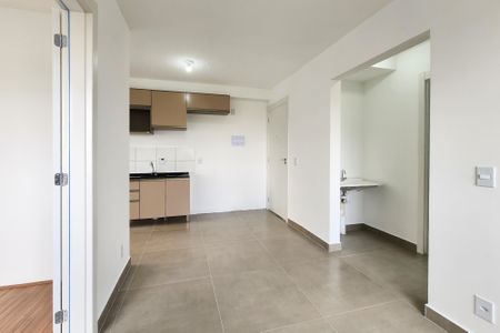 Apartamento para alugar com 38m², 2 quartos e sem vaga Apartamento para alugar com 38m², 2 quartos e sem vagaSala