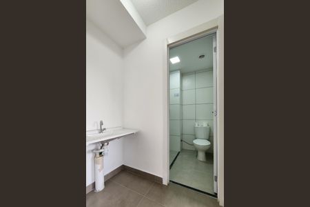Apartamento para alugar com 38m², 2 quartos e sem vaga Apartamento para alugar com 38m², 2 quartos e sem vagaBanheiro