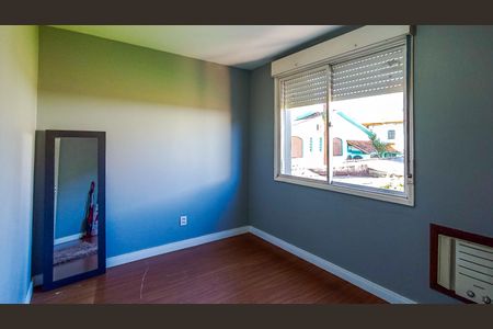 Quarto 2 de apartamento para alugar com 2 quartos, 70m² em Partenon, Porto Alegre