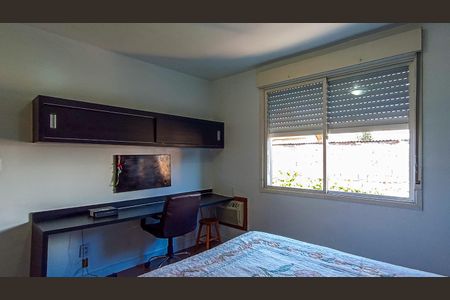 Quarto 1 de apartamento para alugar com 2 quartos, 70m² em Partenon, Porto Alegre