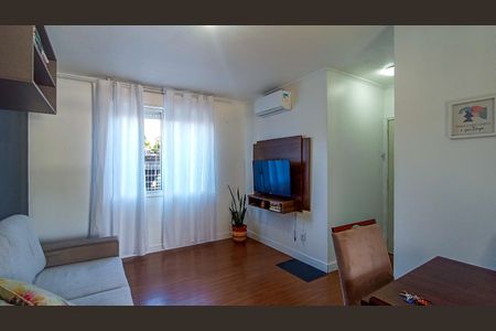 Sala de apartamento para alugar com 2 quartos, 70m² em Partenon, Porto Alegre