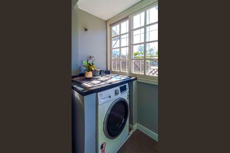 Apartamento para alugar com 70m², 2 quartos e sem vaga Apartamento para alugar com 70m², 2 quartos e sem vagaCozinha e Área de Serviço