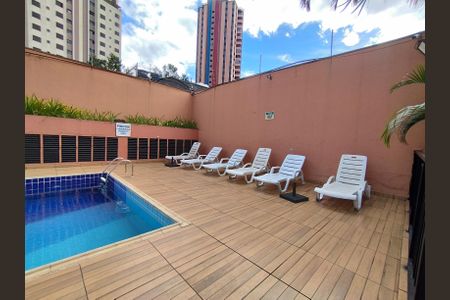 Apartamento à venda com 62m², 2 quartos e 1 vagaÁrea comum - Piscina