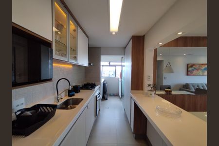 Apartamento à venda com 62m², 2 quartos e 1 vagaCozinha - Armários