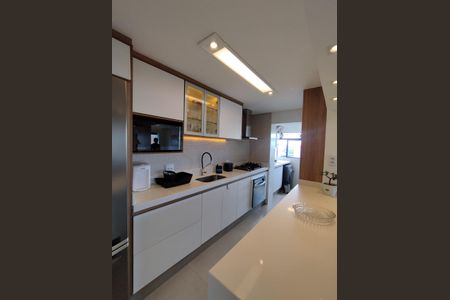 Apartamento à venda com 62m², 2 quartos e 1 vagaCozinha - Armários