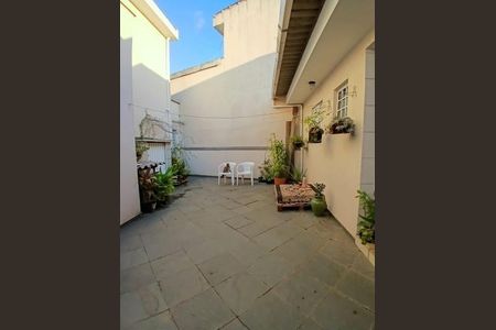 Casa à venda com 160m², 3 quartos e 3 vagas Casa à venda com 160m², 3 quartos e 3 vagasFoto 26