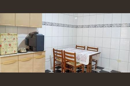 Foto 13 de casa à venda com 3 quartos, 160m² em Vila Fachini, São Paulo