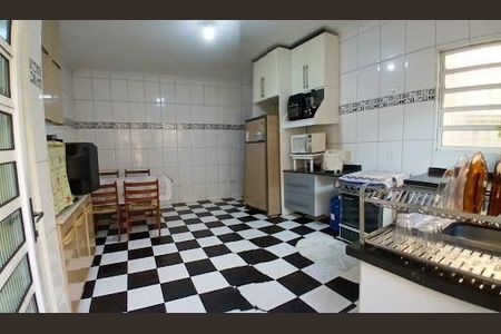 Casa à venda com 160m², 3 quartos e 3 vagas Casa à venda com 160m², 3 quartos e 3 vagasFoto 09