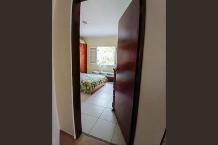 Foto 20 de casa à venda com 3 quartos, 160m² em Vila Fachini, São Paulo