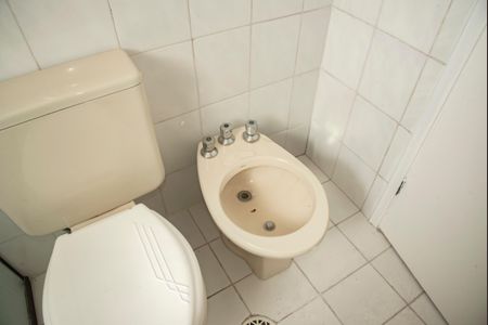 Apartamento à venda com 128m², 3 quartos e 3 vagasBanheiro da Suíte