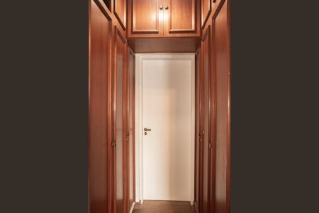 Apartamento à venda com 128m², 3 quartos e 3 vagasCloset da suíte