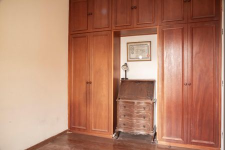 Apartamento à venda com 128m², 3 quartos e 3 vagasQuarto 2