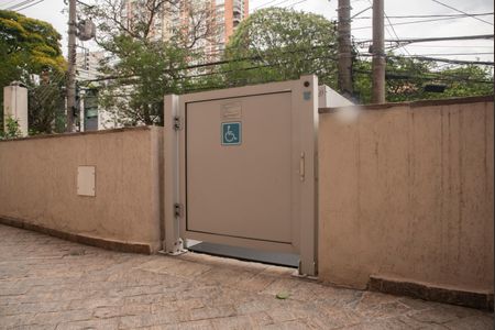 Apartamento à venda com 128m², 3 quartos e 3 vagasAcesso PCD