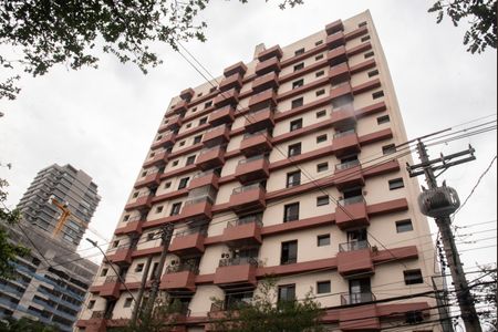 Apartamento à venda com 128m², 3 quartos e 3 vagasFachada
