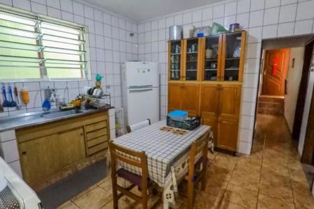 Casa à venda com 190m², 3 quartos e 2 vagasFoto 03
