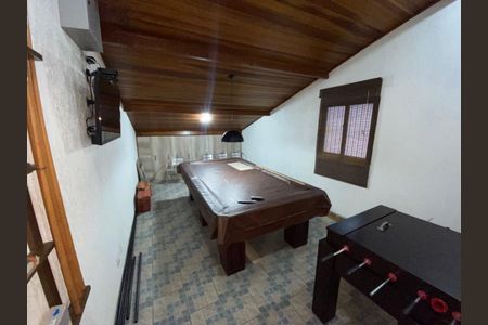 Casa à venda com 230m², 3 quartos e 4 vagasFoto 24