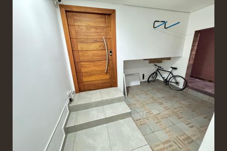 Casa à venda com 250m², 5 quartos e 1 vagaFoto 21