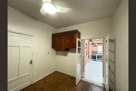 Casa à venda com 250m², 5 quartos e 1 vagaFoto 34