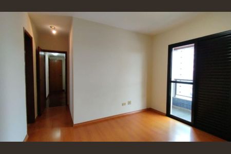 Casa à venda com 232m², 3 quartos e 2 vagas Casa à venda com 232m², 3 quartos e 2 vagasFoto 33