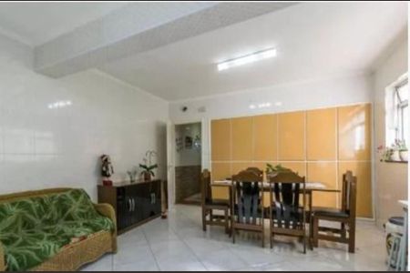 Casa à venda com 232m², 3 quartos e 2 vagas Casa à venda com 232m², 3 quartos e 2 vagasFoto 01