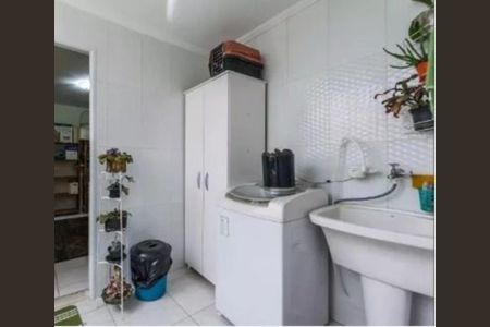 Casa à venda com 232m², 3 quartos e 2 vagas Casa à venda com 232m², 3 quartos e 2 vagasFoto 12