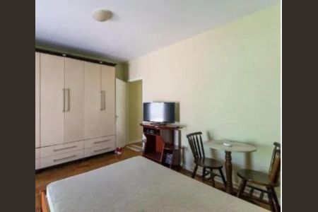 Casa à venda com 232m², 3 quartos e 2 vagas Casa à venda com 232m², 3 quartos e 2 vagasFoto 05