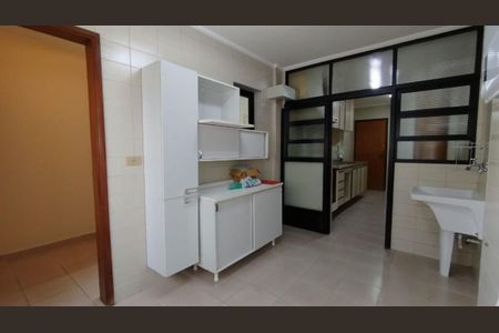 Casa à venda com 232m², 3 quartos e 2 vagas Casa à venda com 232m², 3 quartos e 2 vagasFoto 36