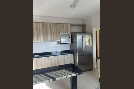 Foto 06 de casa à venda com 3 quartos, 220m² em Jardim da Gloria, São Paulo