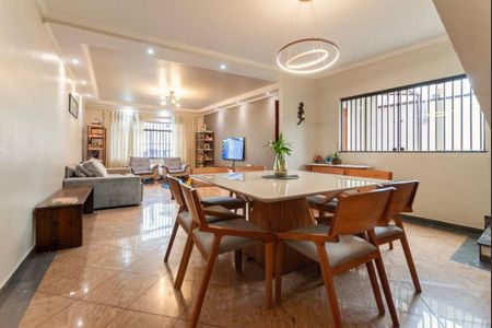 Foto 04 de casa à venda com 3 quartos, 211m² em Vila do Bosque, São Paulo