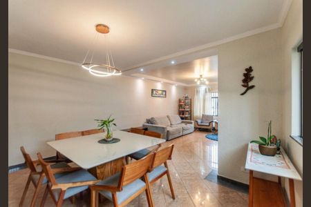 Foto 03 de casa à venda com 3 quartos, 211m² em Vila do Bosque, São Paulo