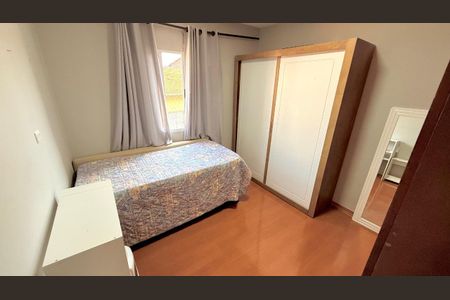 Casa à venda com 143m², 3 quartos e 2 vagas Casa à venda com 143m², 3 quartos e 2 vagasFoto 09