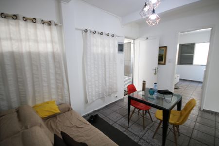 Sala de apartamento para alugar com 2 quartos, 50m² em Vila Caiçara, Praia Grande